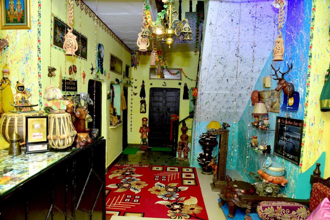 Hotel Moon Light Pushkar Ngoại thất bức ảnh