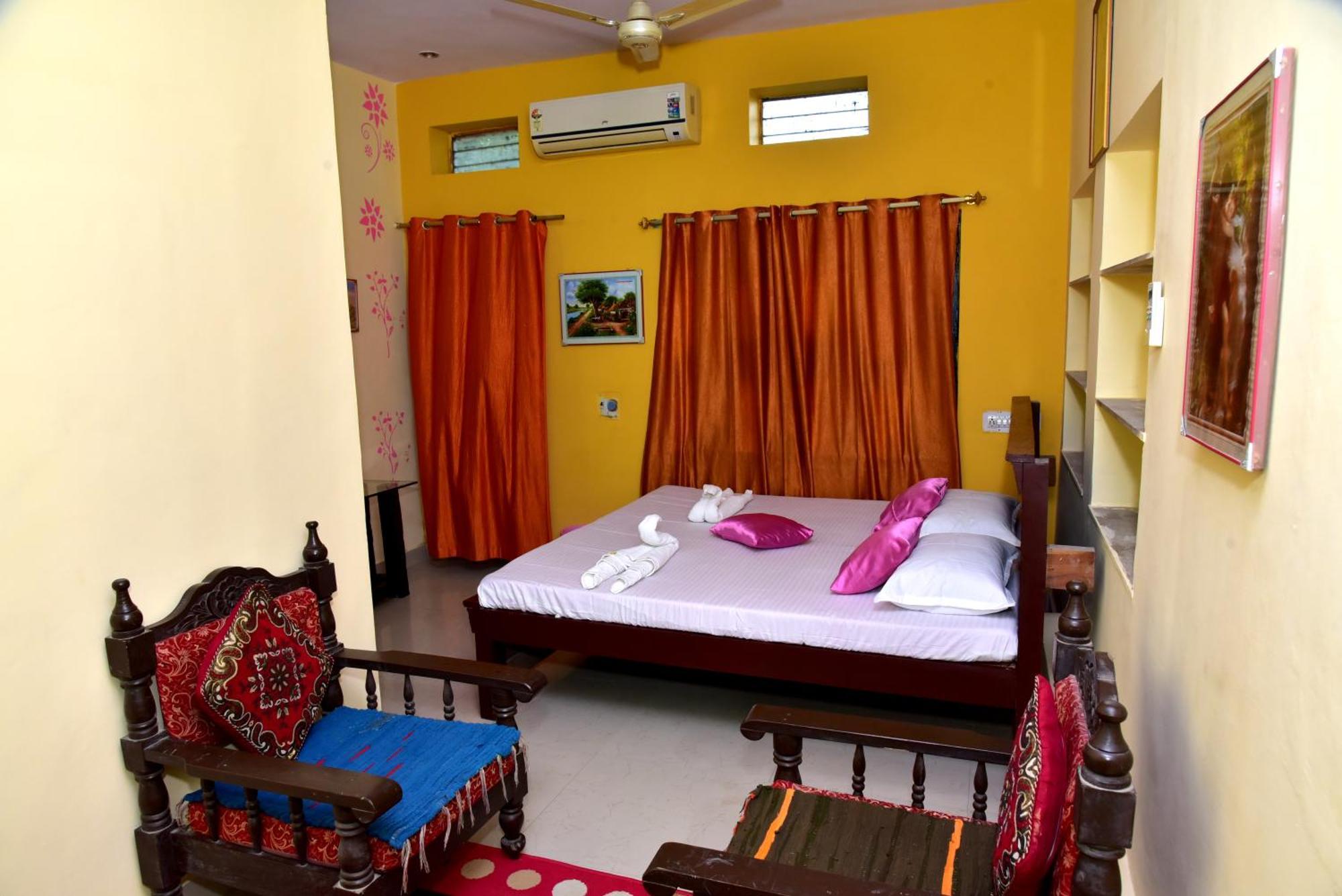 Hotel Moon Light Pushkar Ngoại thất bức ảnh