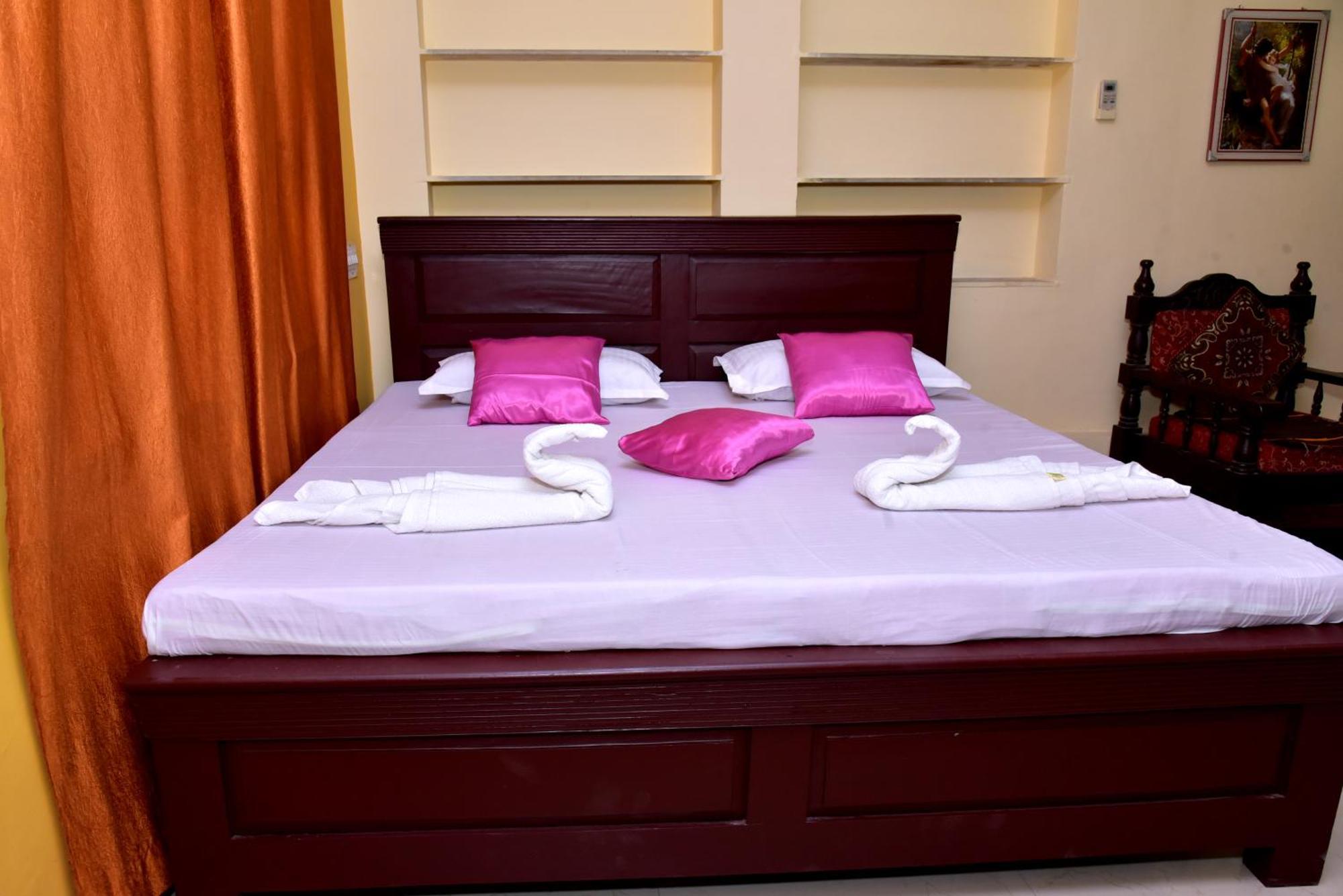 Hotel Moon Light Pushkar Phòng bức ảnh